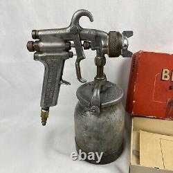 BINKS Model 7 Spray Gun With Paint Cup (2) 36SD, 34S Nozzles, Cup, Wrench & More