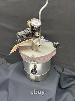 Binks 80-600 Aluminum Pressure Cup, Clamp Type Lid