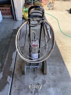 Campbell Hausfeld Airless Paint Sprayer 3/4 HP. 40 GPM with Cart and Manual