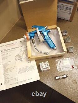 Graco AA2000 Air Assisted Airless Spray Gun Bundle