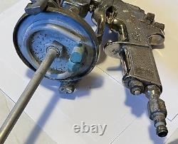 Snap On BF503 Paint Spray Gun with BF503 1-Quart Siphon Cup Hopper USA NICE