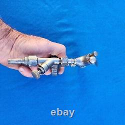 Vintage DeVilbiss EGA-502-390F Touch-up Paint Spray Gun used